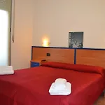 Iride Stazione Lambrate Studi Hotel Milano
