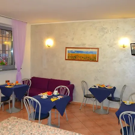 Hotell Iride Stazione Lambrate Citta Studi 2*