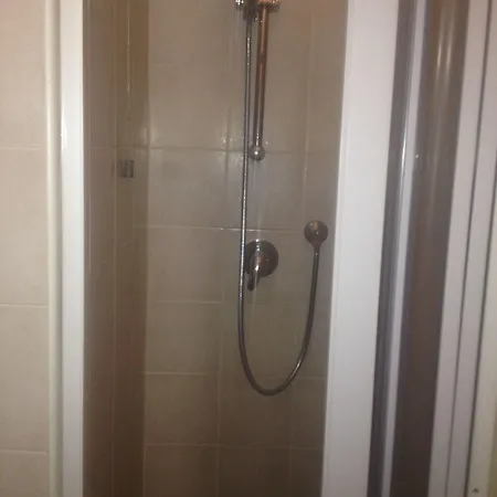 Szálloda Iride Stazione Lambrate Citta Studi 2*