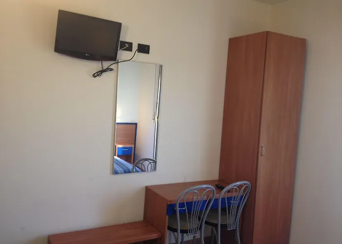 Szálloda Iride Stazione Lambrate Citta Studi 2*