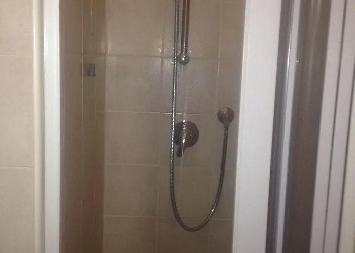Szálloda Iride Stazione Lambrate Citta Studi 2*
